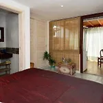 Estudio Sherazad * Tías